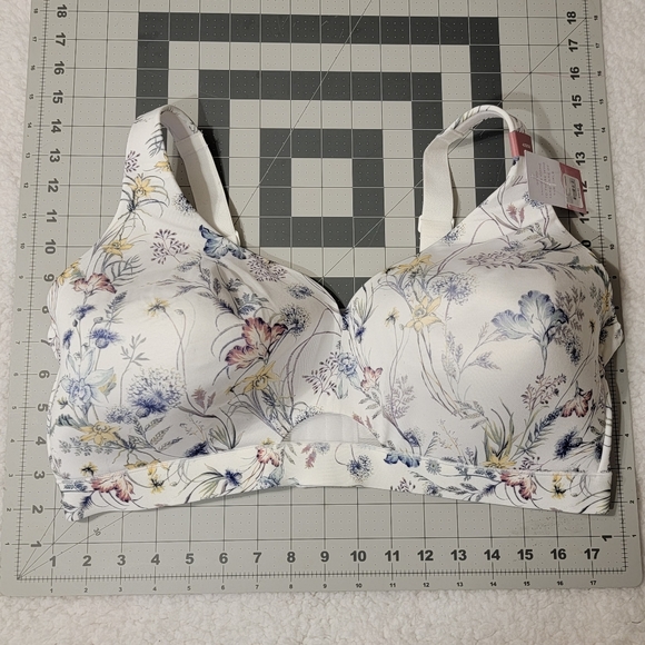 Lane Bryant Other - Comfort Bliss no wire bra